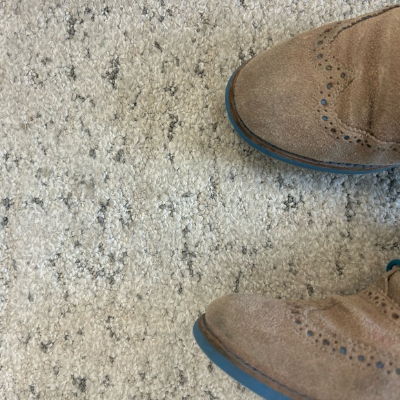 Cole Haan 8 GUC some wear Tan and Blue Oxford Shoes with Brogue Detailing - Picture 10 of 10